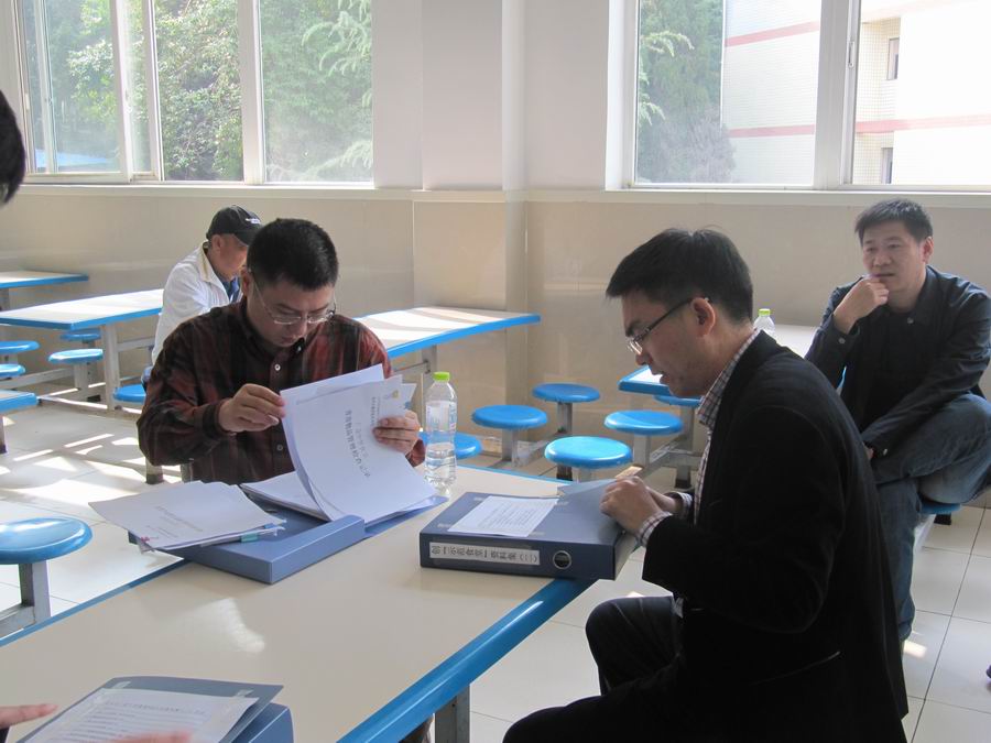 \\"k看资料.jpg"