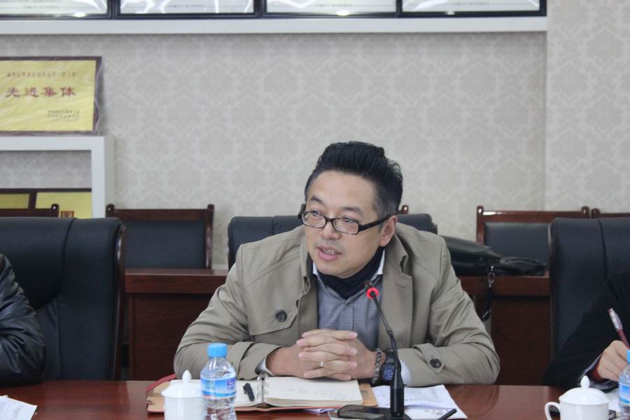 \\"区教育工会鞠乾勇主席发言.jpg"