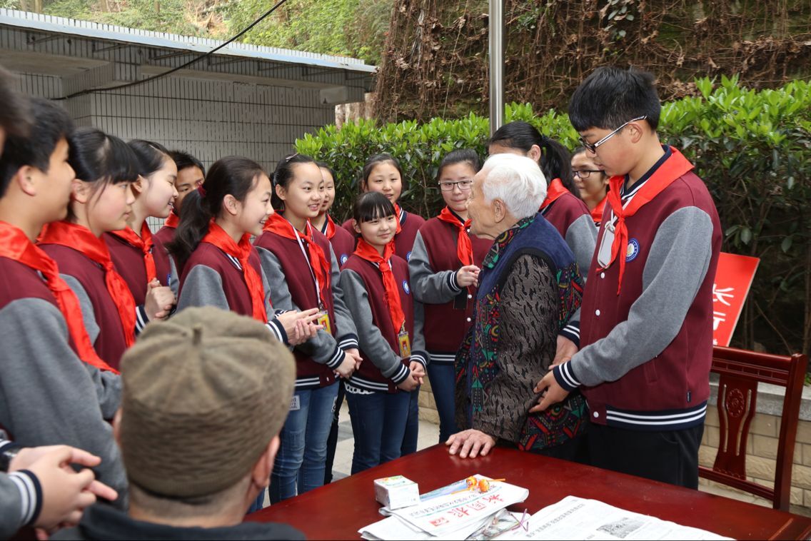 \\"QQ图片20160322082649.jpg"